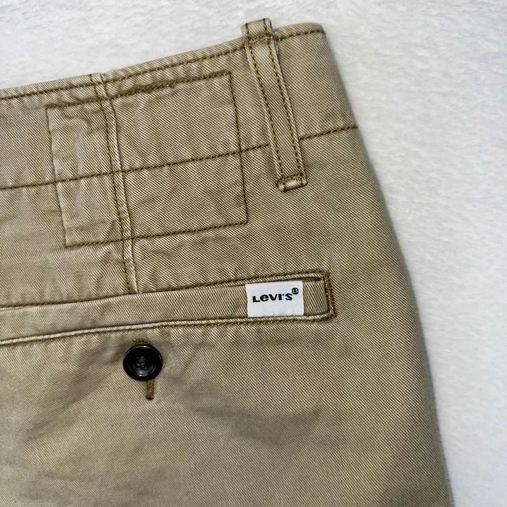 Levi Chinos‎ Mens 33X32 Tan Khaki Pants Casual Cotton Trousers